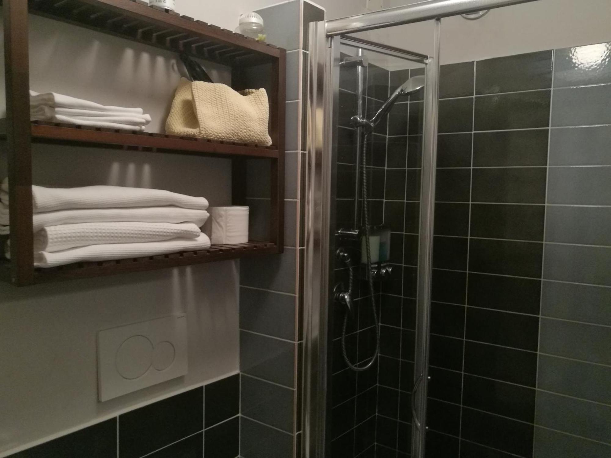 スルモナ Legacy Bed & Breakfast 部屋 写真