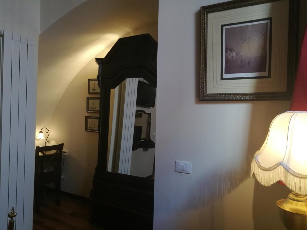 スルモナ Legacy Bed & Breakfast エクステリア 写真